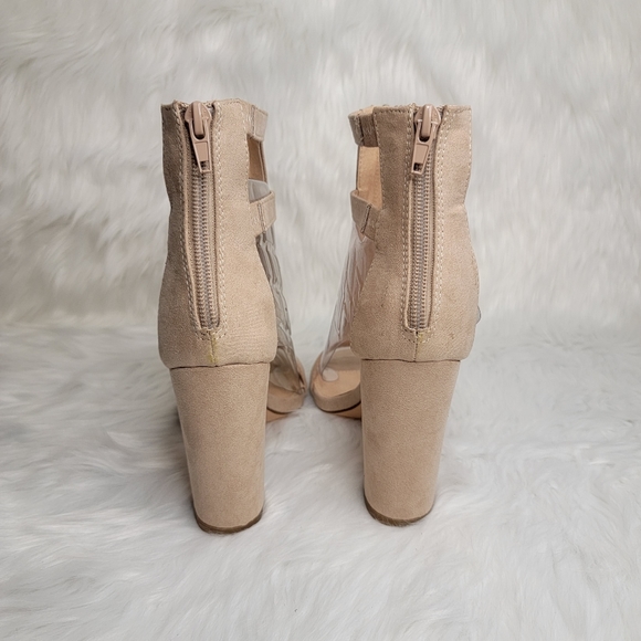 Nude suede heels chunky heel open toe. - Picture 3 of 10